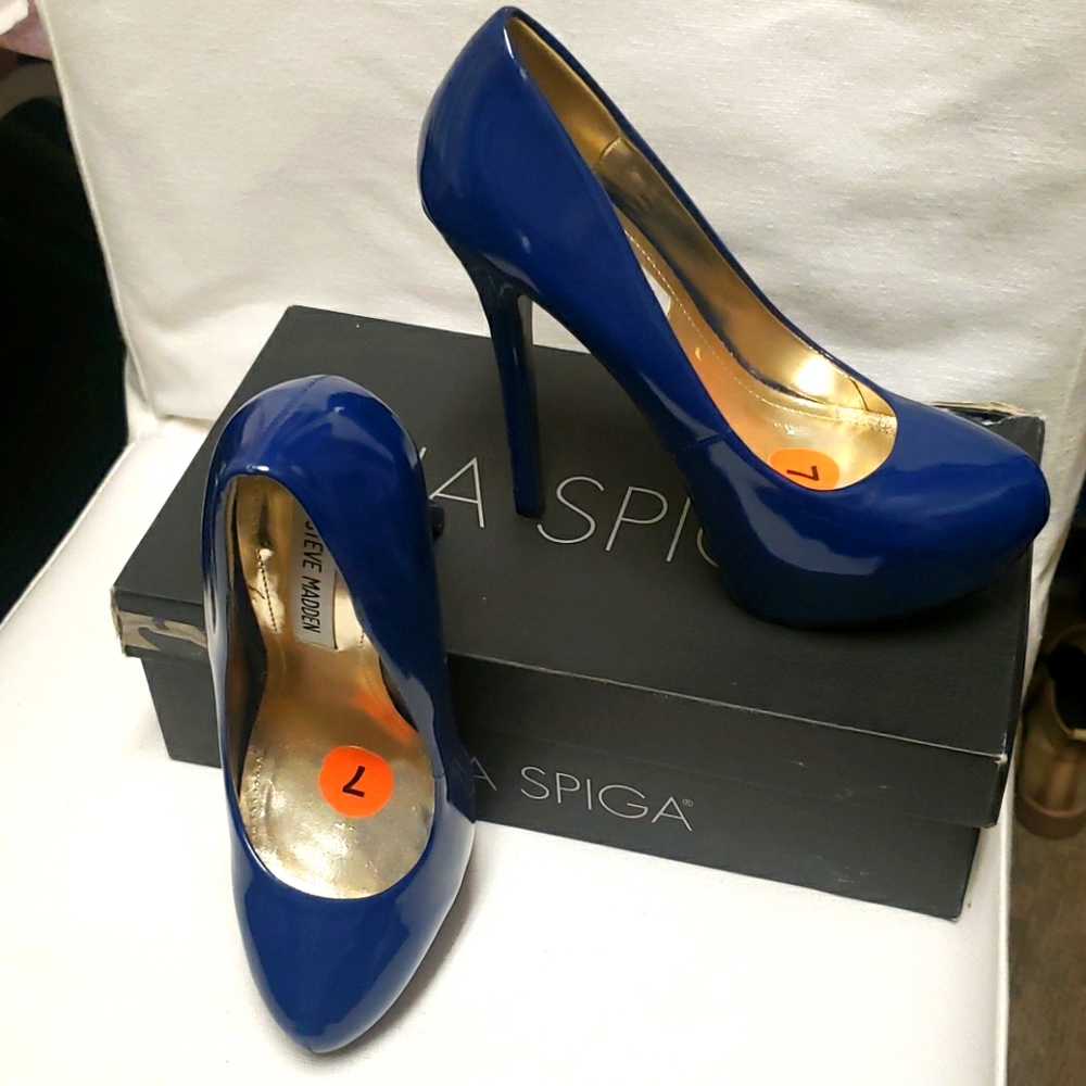 SOLD! Dark Royal Blue Platform Heels